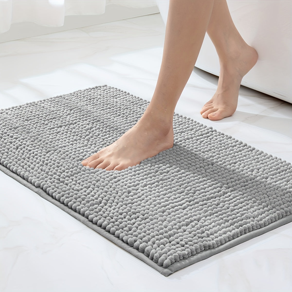 1pc DAJIANG Chenille Bath Mat Non-Slip Soft Absorbent Shower Rug Suitable for Bathtub, Toilet, Shower, Entryway - Machine Washable Floor Mat with TPR Backing, Thick Cushioning, Quiet Step, Fits Small Bathrooms & / ()